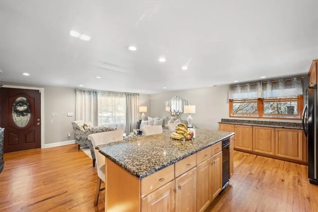2 Harth Drive New Windsor NY 12553