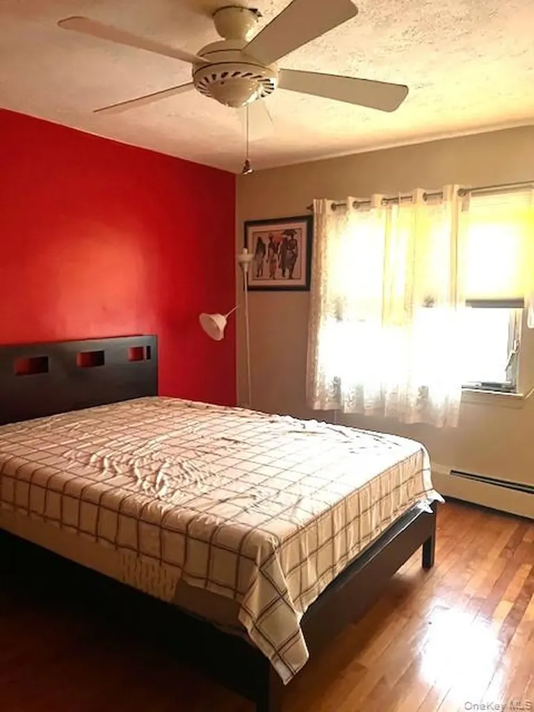 3613 Paulding Avenue Bronx NY 10469