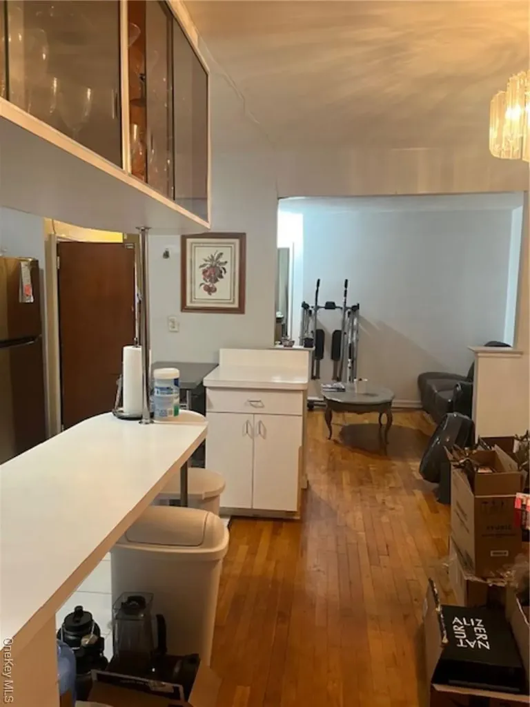 3613 Paulding Avenue Bronx NY 10469