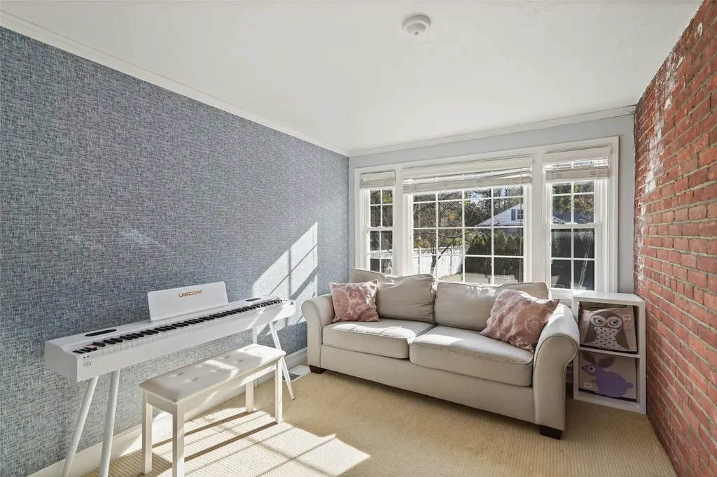 477 Ridgeway White Plains NY 10605