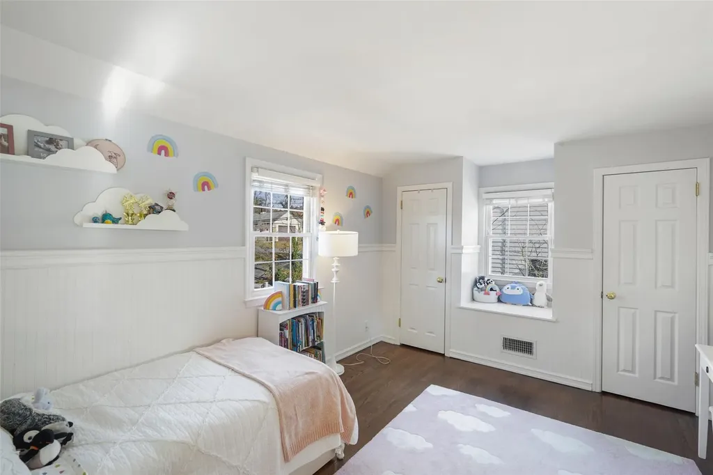 477 Ridgeway White Plains NY 10605