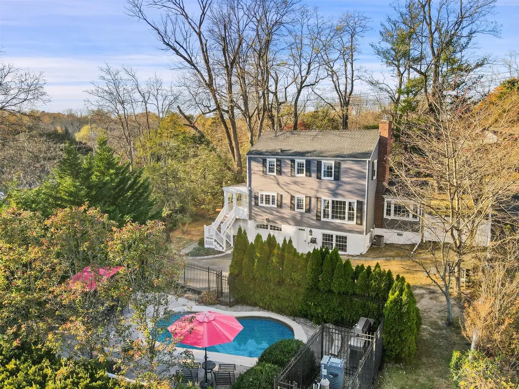 477 Ridgeway White Plains NY 10605