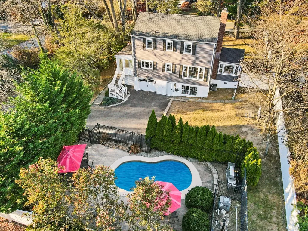 477 Ridgeway White Plains NY 10605