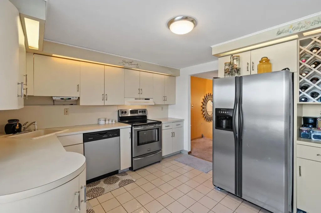 88 Lake Osiris Road Walden NY 12586