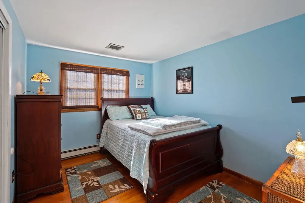 88 Lake Osiris Road Walden NY 12586