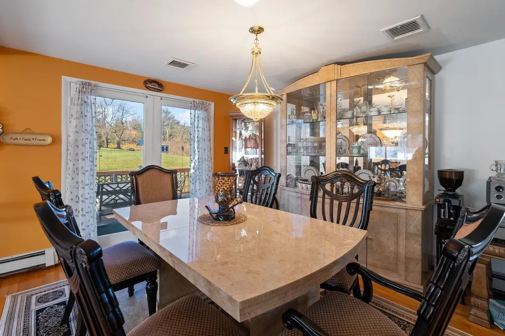 88 Lake Osiris Road Walden NY 12586