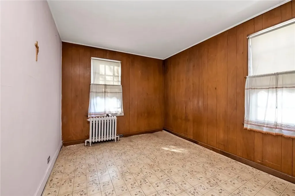 2125 Haight Avenue Bronx NY 10461
