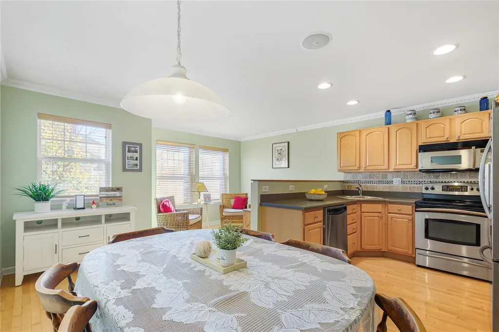 89 Hillcrest Lane Peekskill NY 10566