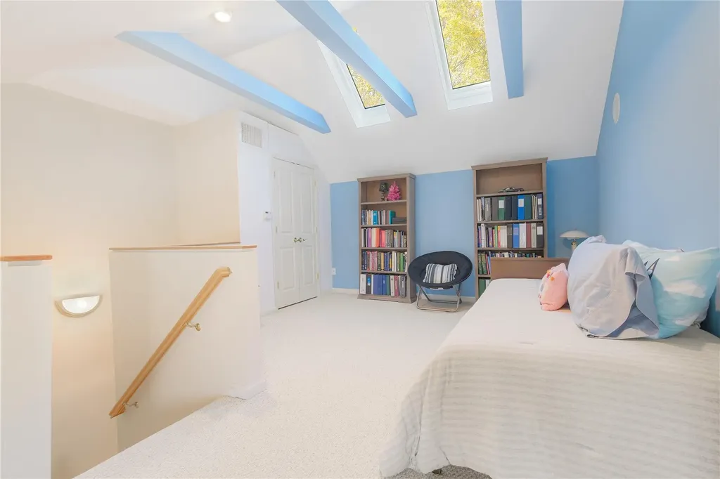 89 Hillcrest Lane Peekskill NY 10566