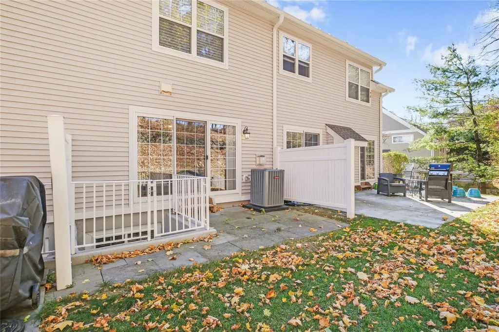 89 Hillcrest Lane Peekskill NY 10566