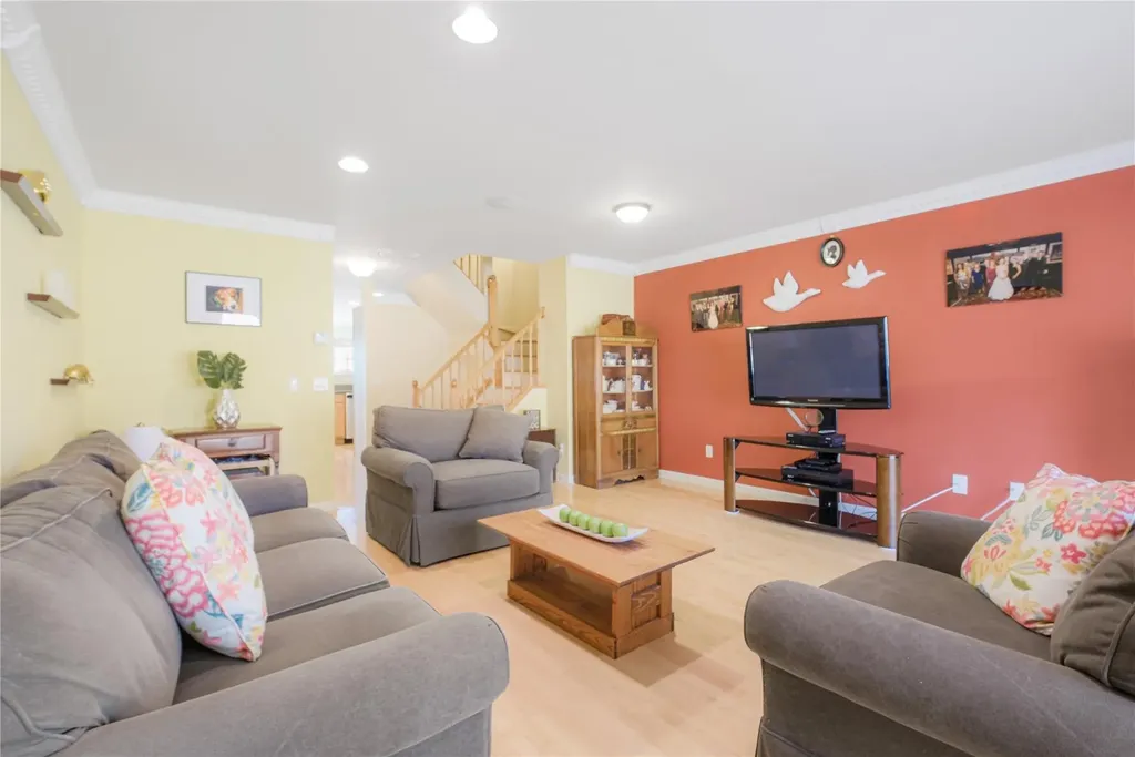 89 Hillcrest Lane Peekskill NY 10566