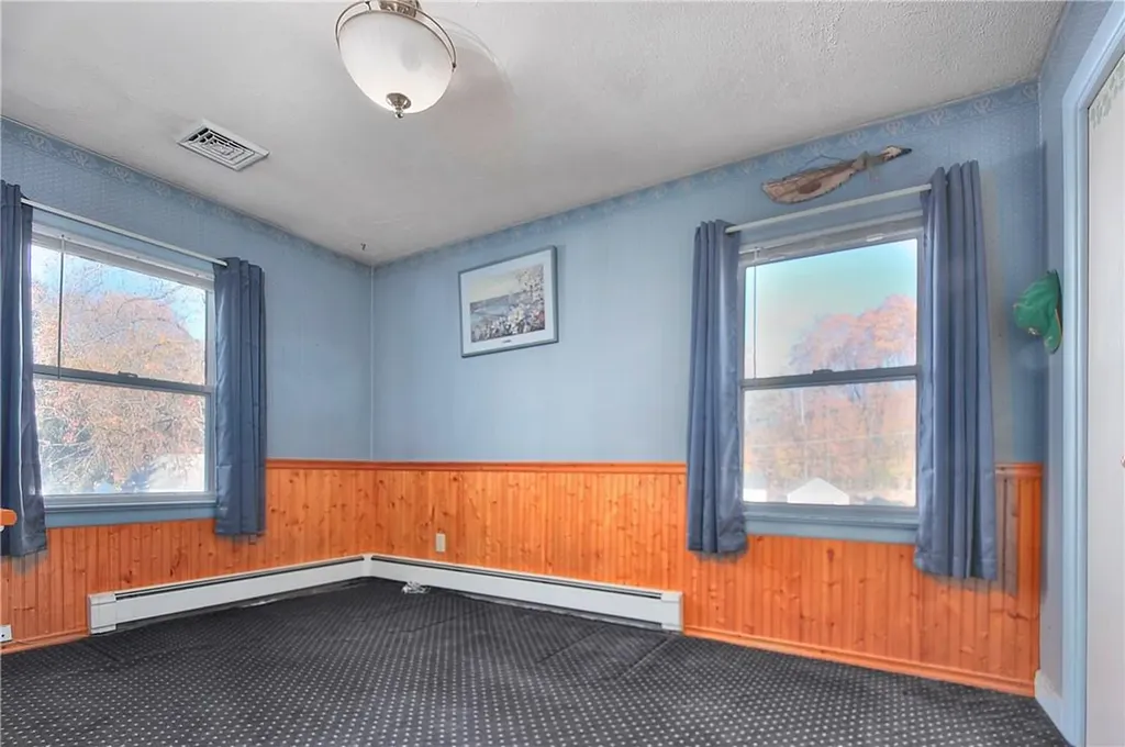 14 Treadwell Circle Poughkeepsie NY 12601