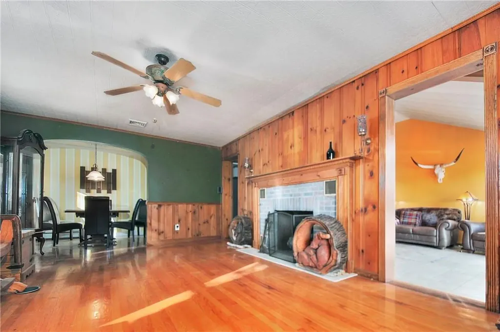 14 Treadwell Circle Poughkeepsie NY 12601