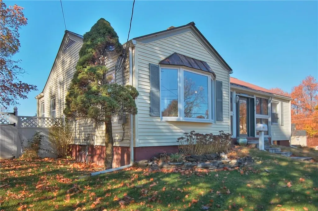 14 Treadwell Circle Poughkeepsie NY 12601