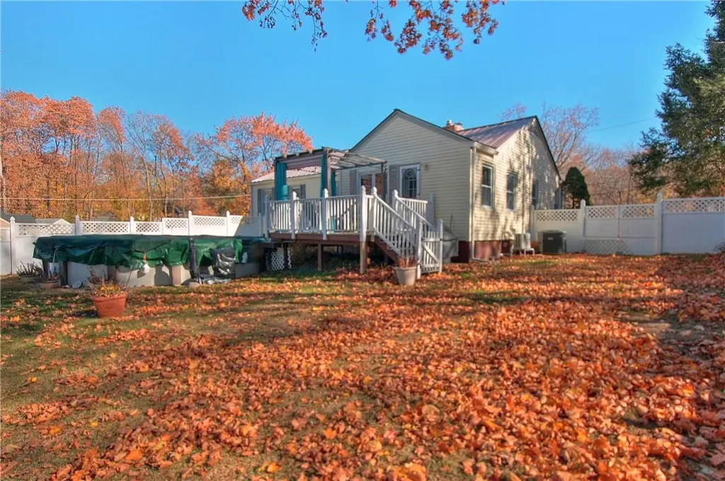 14 Treadwell Circle Poughkeepsie NY 12601