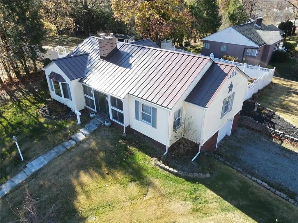 14 Treadwell Circle Poughkeepsie NY 12601