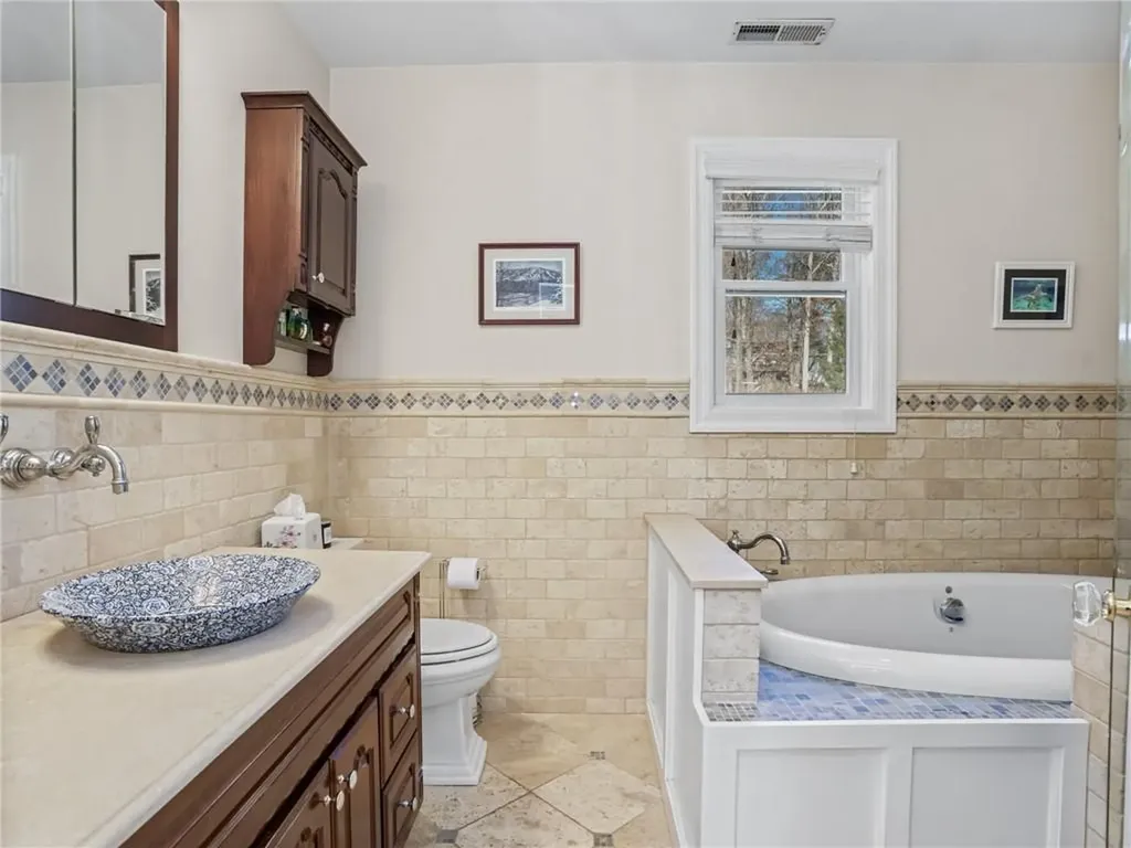 62 Cross Pond Road Pound Ridge NY 10576