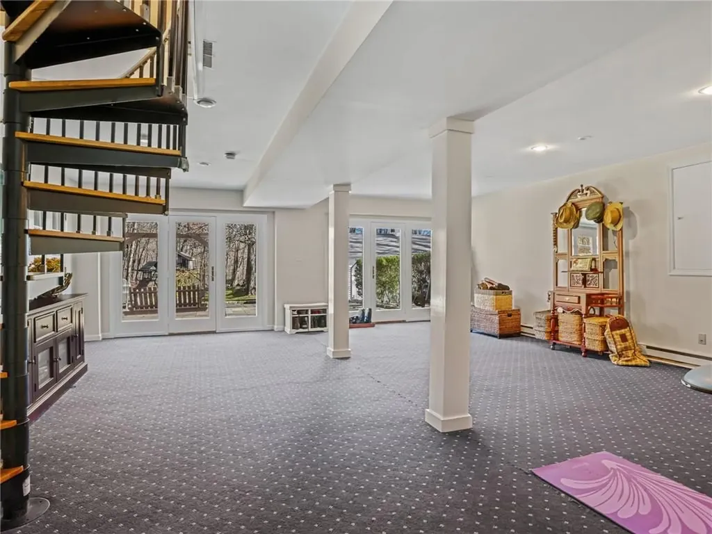 62 Cross Pond Road Pound Ridge NY 10576