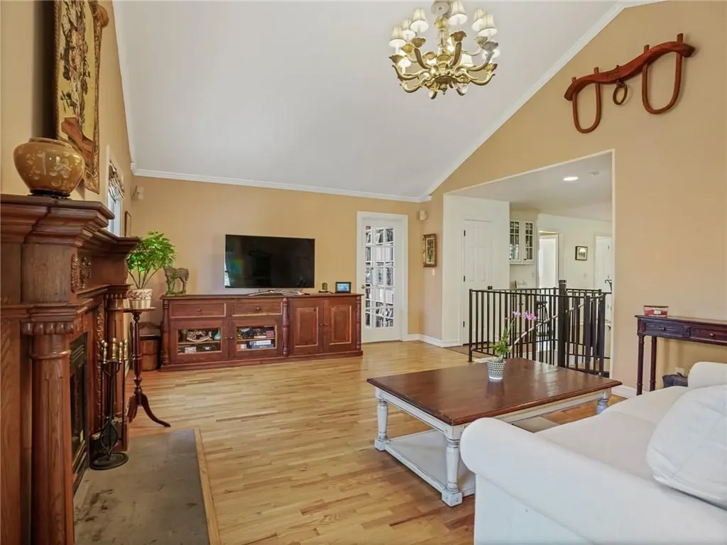 62 Cross Pond Road Pound Ridge NY 10576