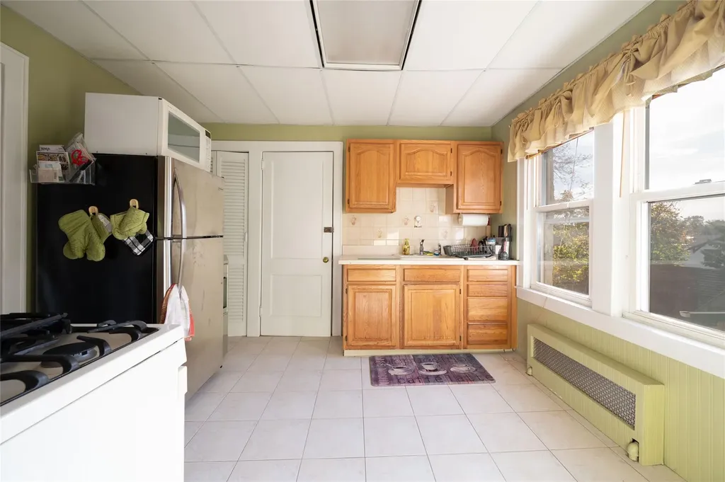 22 Hillcrest Road Bronxville NY 10708