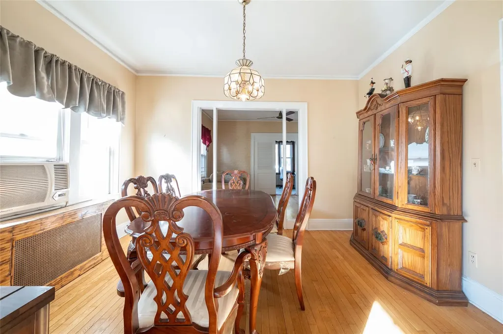 22 Hillcrest Road Bronxville NY 10708