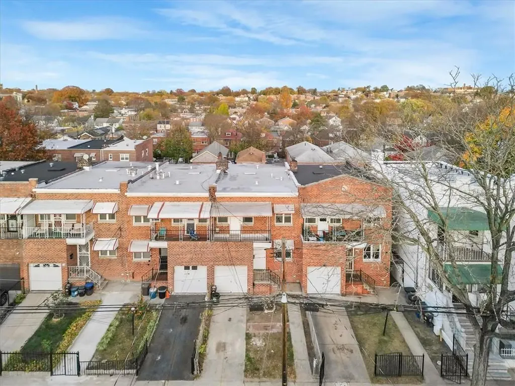 4136 Wickham Avenue Bronx NY 10466