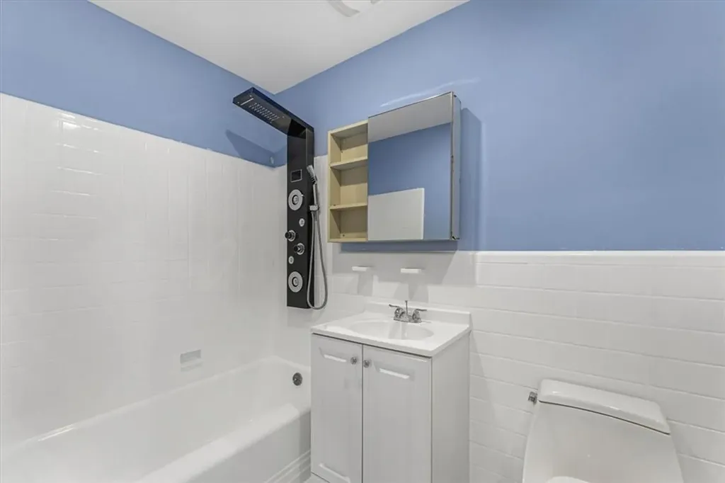 4136 Wickham Avenue Bronx NY 10466