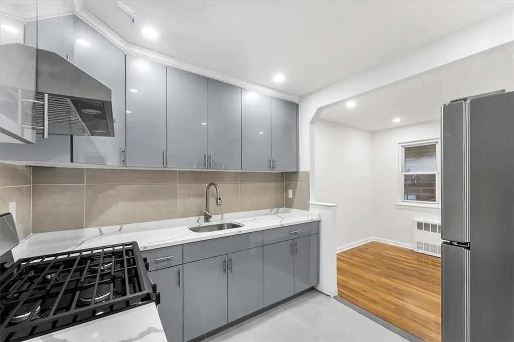 4136 Wickham Avenue Bronx NY 10466