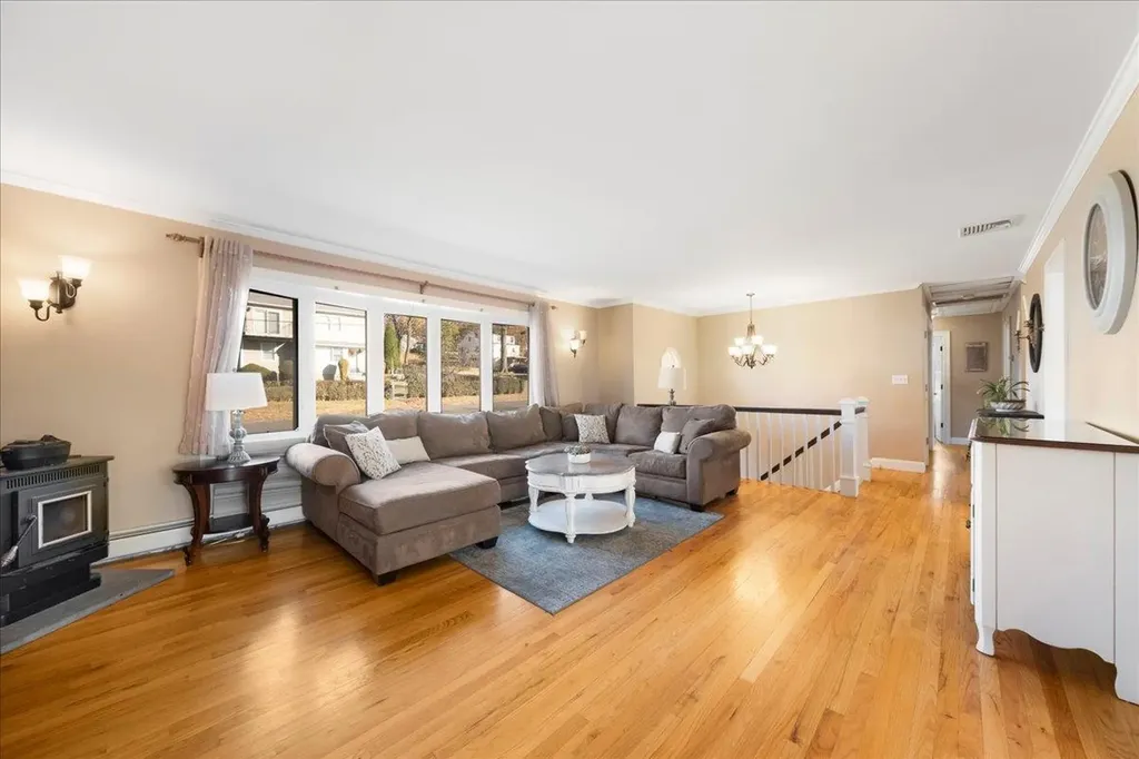 151 Willis Avenue Hawthorne NY 10532