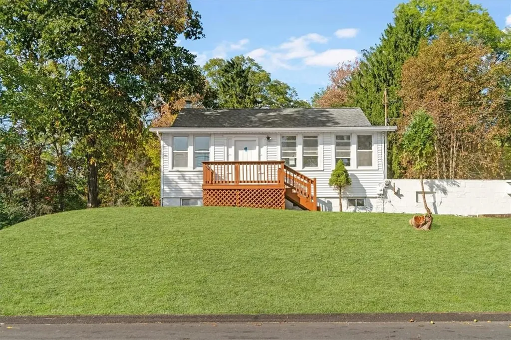 90 Smithtown Road Fishkill NY 12524