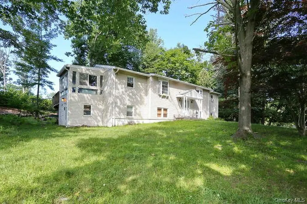 1 Charlotte Drive Spring Valley NY 10977