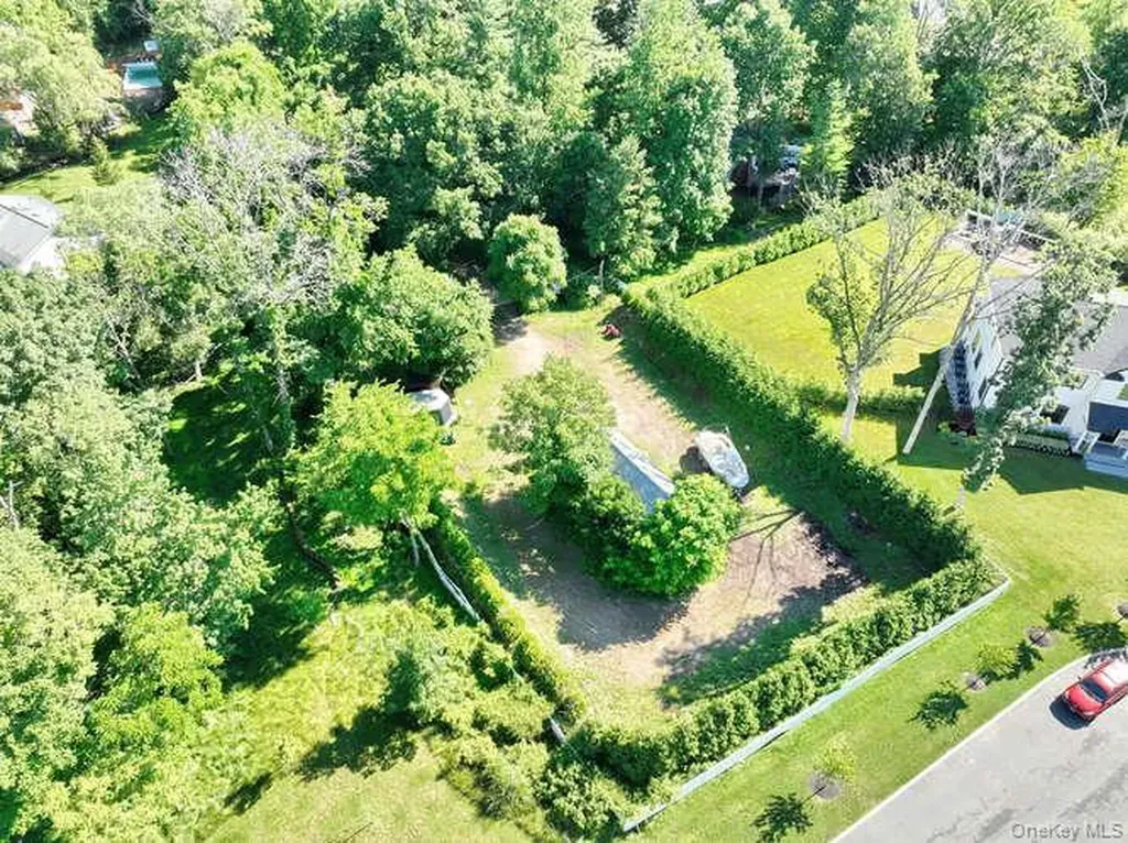 1 Charlotte Drive Spring Valley NY 10977