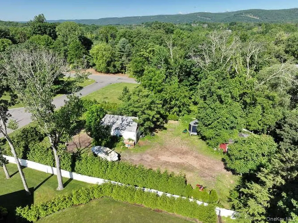 1 Charlotte Drive Spring Valley NY 10977