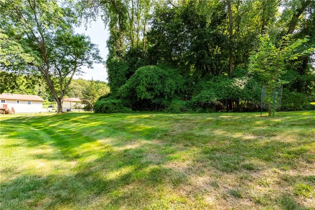 4 Downing Place Poughkeepsie NY 12603