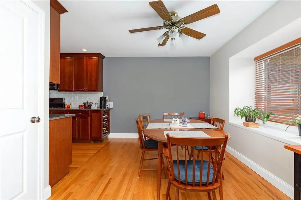 4 Downing Place Poughkeepsie NY 12603
