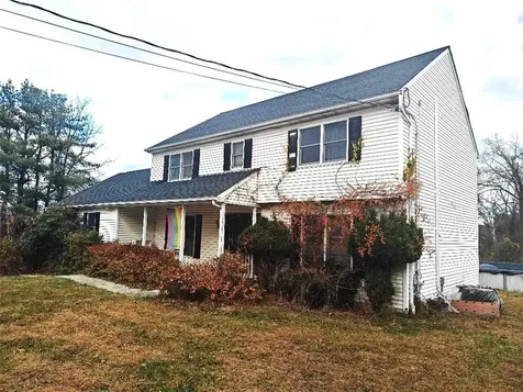 702 Clapp Hill Road La Grange Ville NY 12540