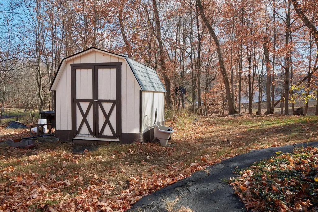 36 Frost Lane Cornwall NY 12518