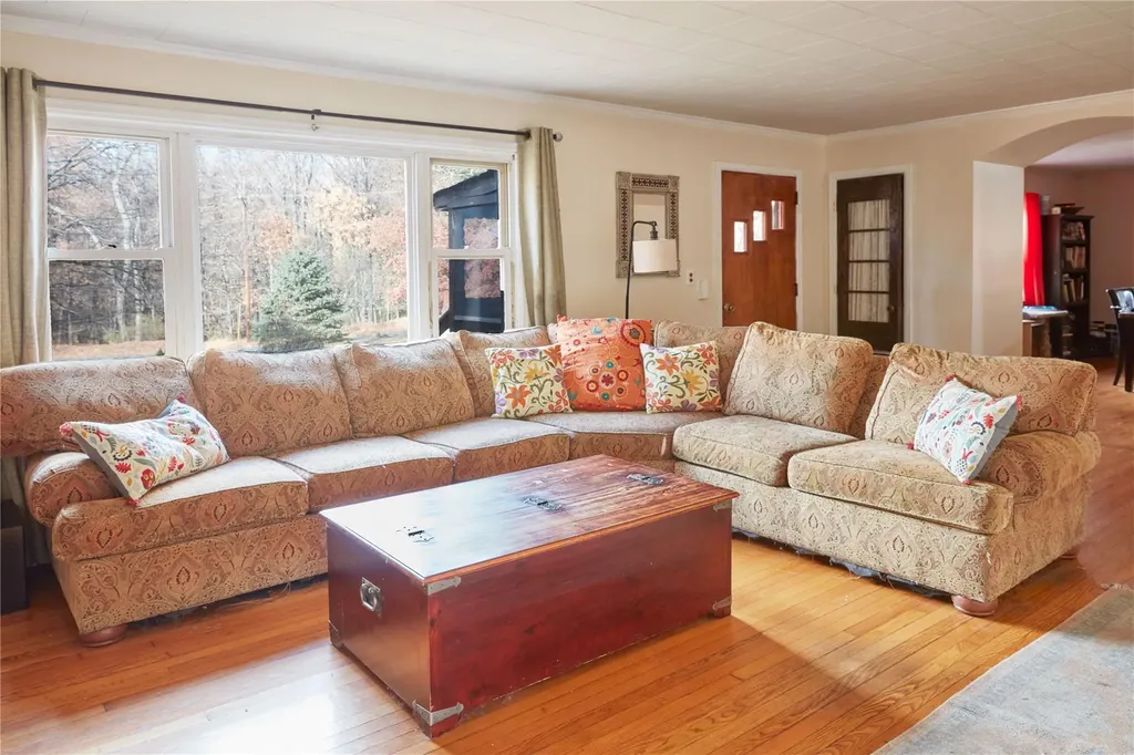 36 Frost Lane Cornwall NY 12518