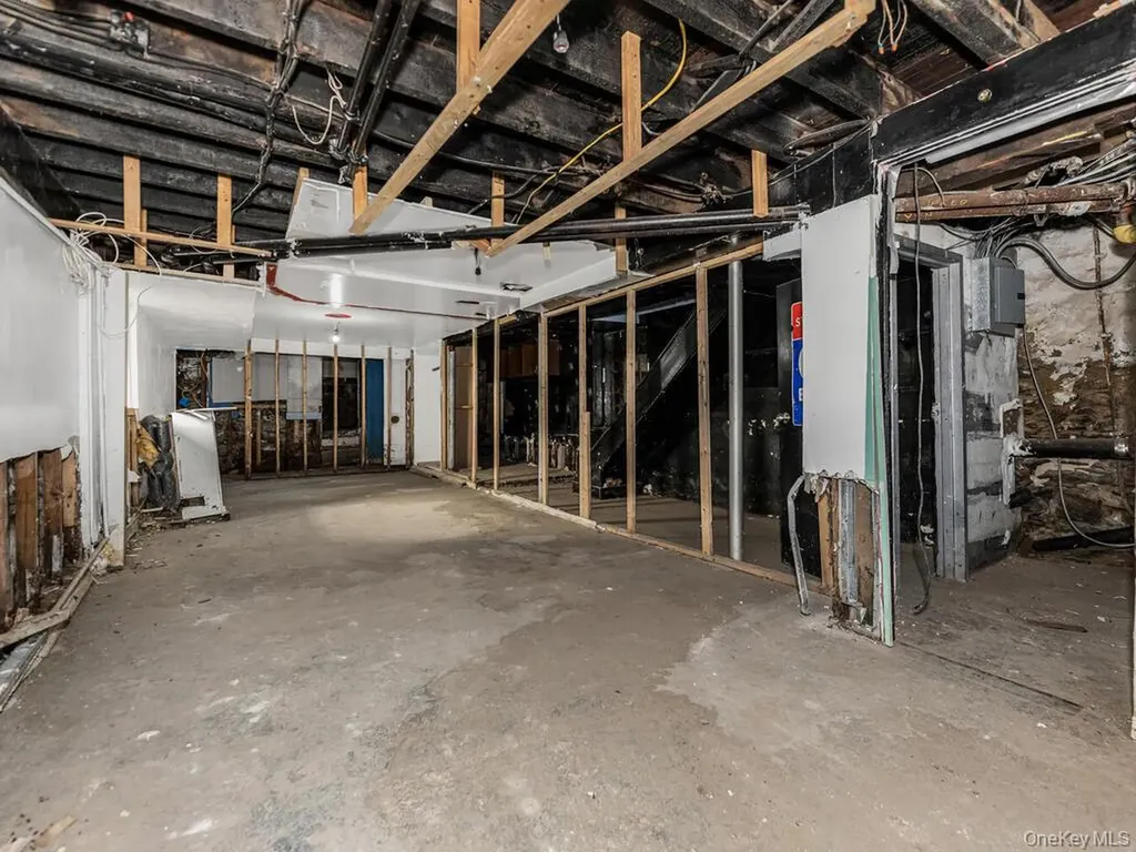 1151 Saint Lawrence Avenue Bronx NY 10472