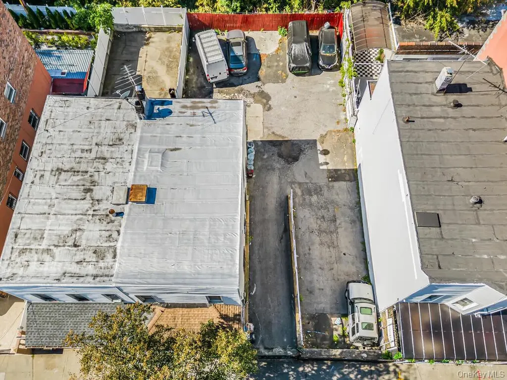 1151 Saint Lawrence Avenue Bronx NY 10472