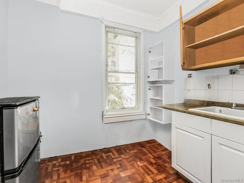 1151 Saint Lawrence Avenue Bronx NY 10472