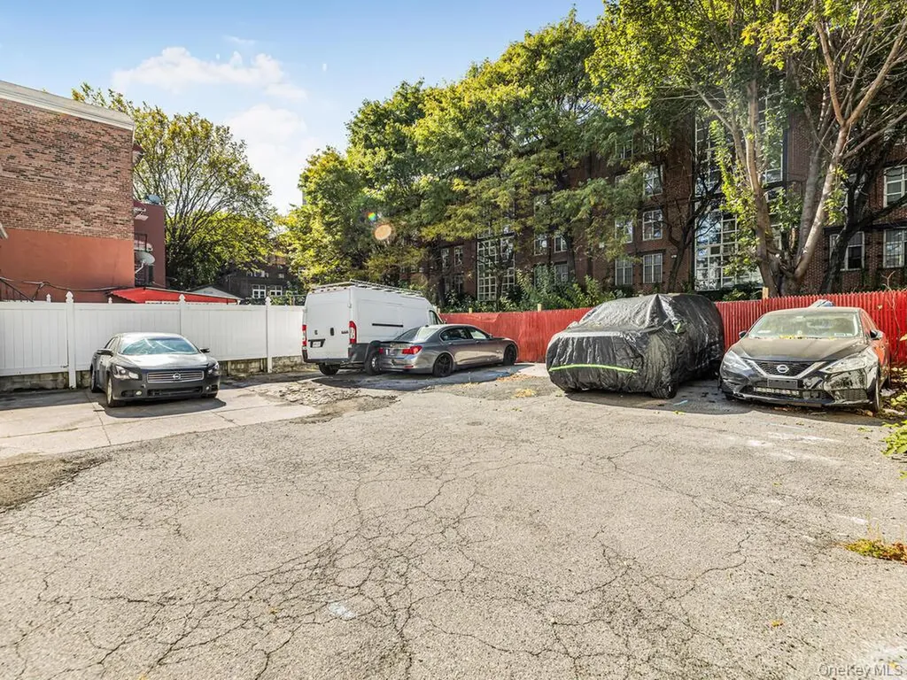 1151 Saint Lawrence Avenue Bronx NY 10472