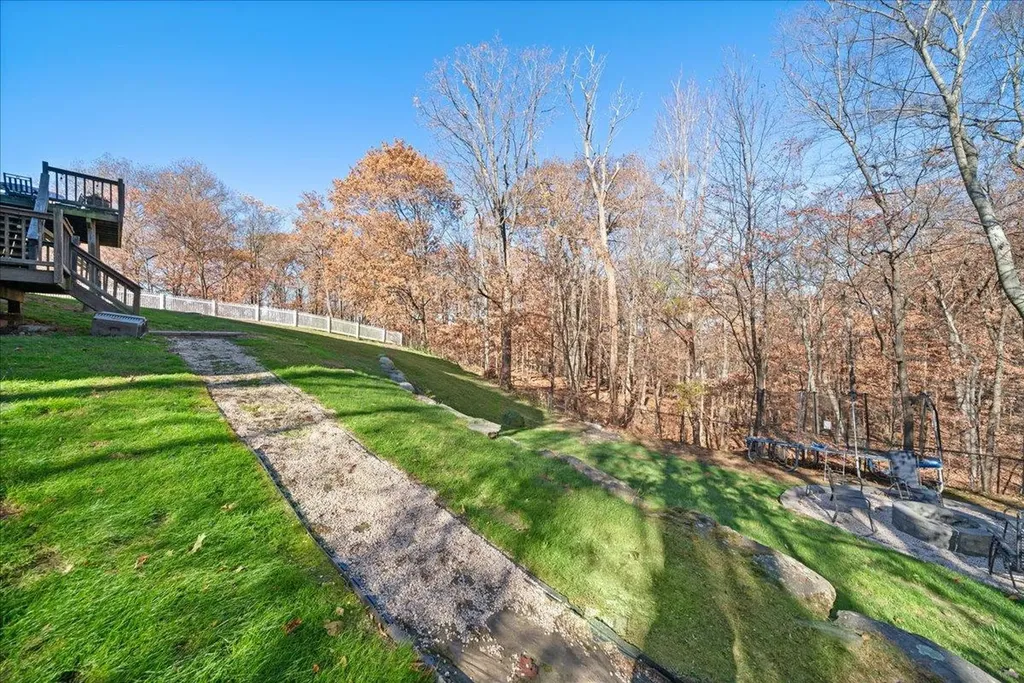 454 Storms Road Valley Cottage NY 10989