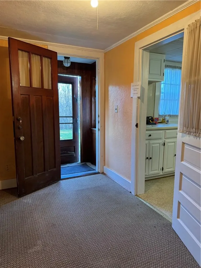 3283 State Route 209 Wurtsboro NY 12790