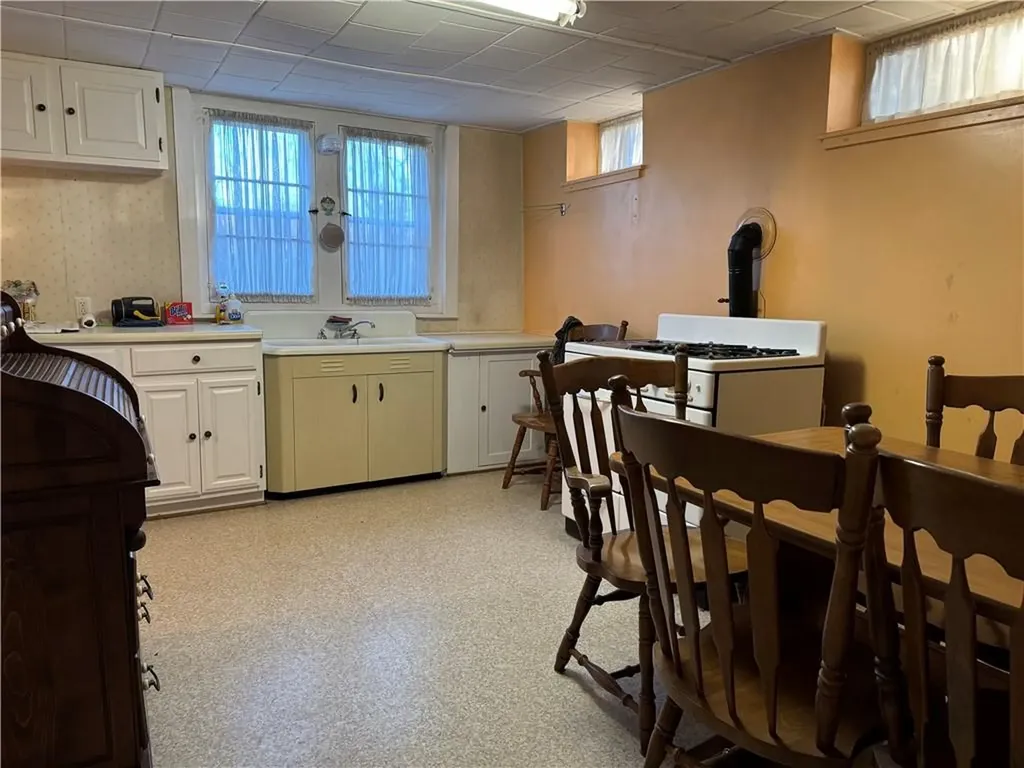 3283 State Route 209 Wurtsboro NY 12790