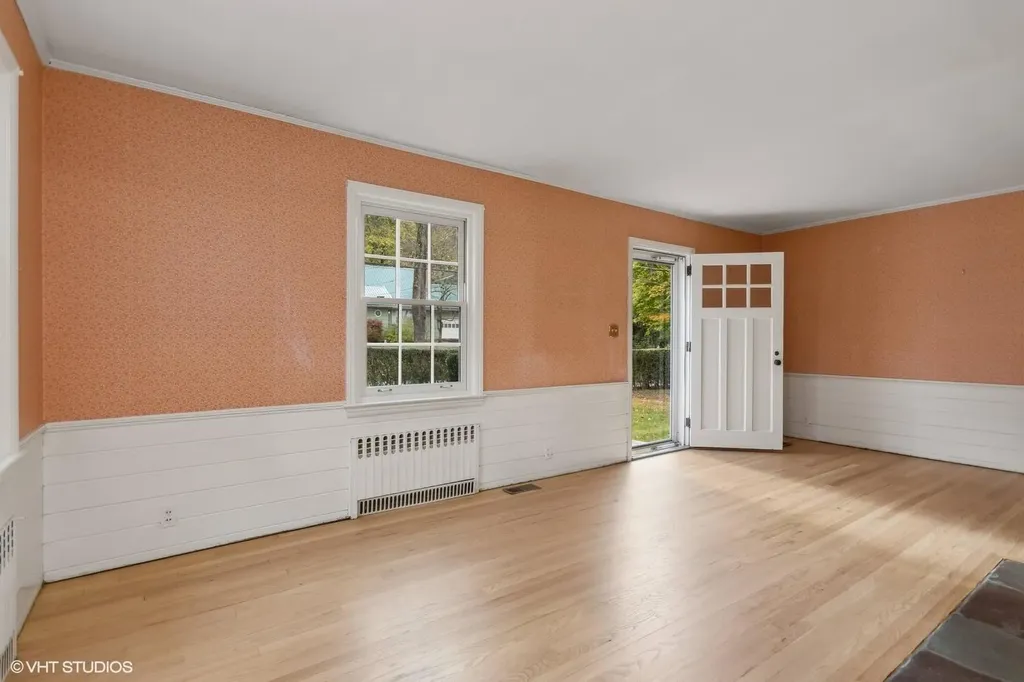 17 Pleasant View Avenue Beacon NY 12508