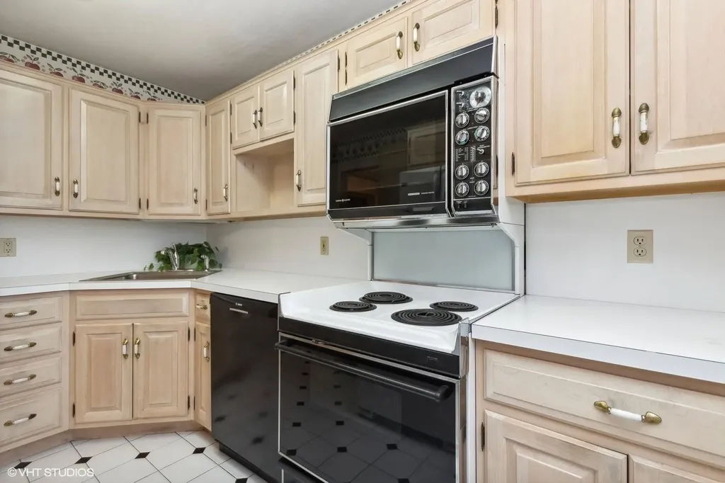 17 Pleasant View Avenue Beacon NY 12508