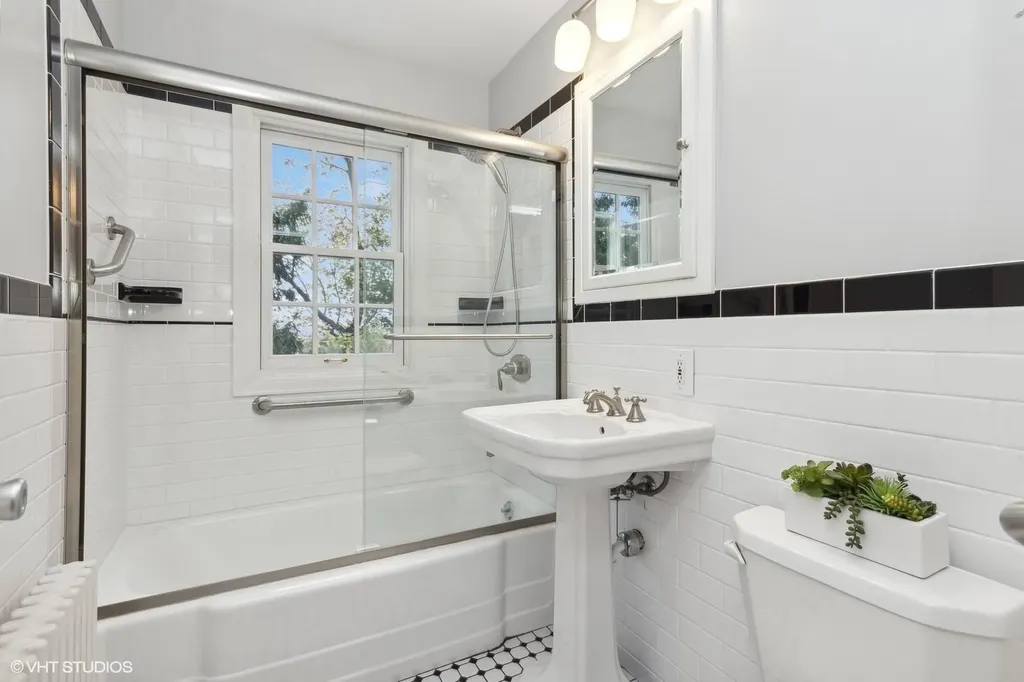 17 Pleasant View Avenue Beacon NY 12508