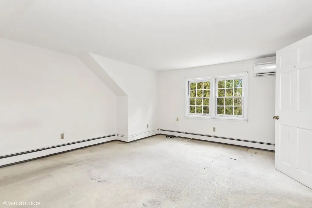 17 Pleasant View Avenue Beacon NY 12508