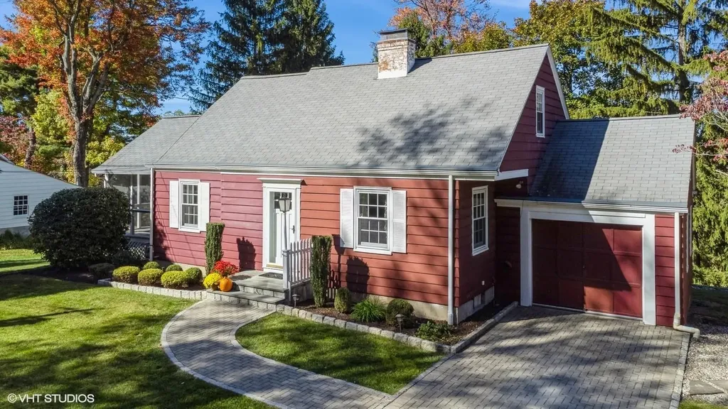 17 Pleasant View Avenue Beacon NY 12508